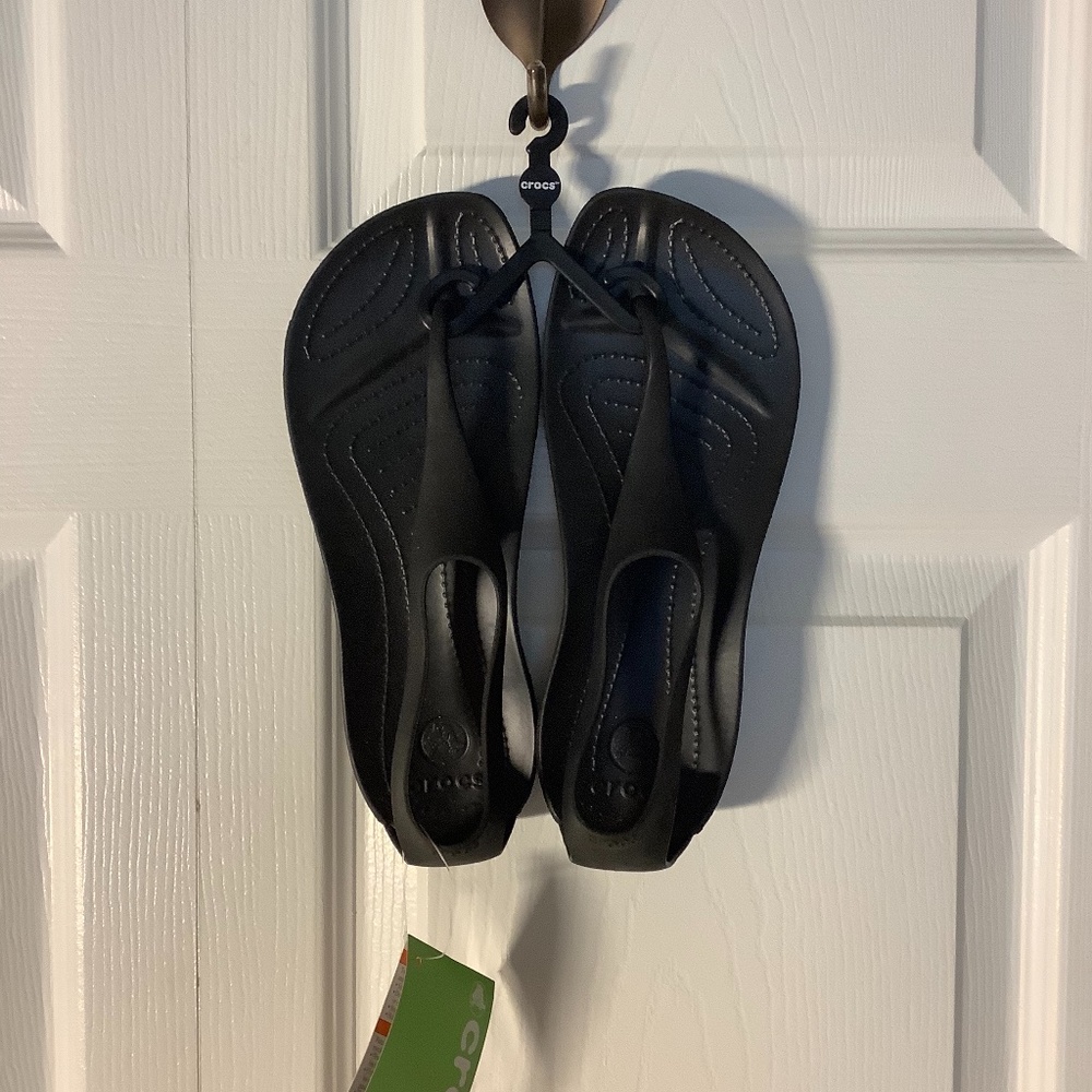 NWT Crocs Sexi Flip Black Size 7
